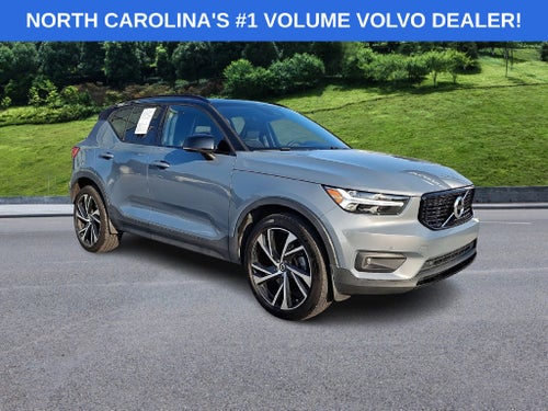 2020 Volvo XC40 R-Design