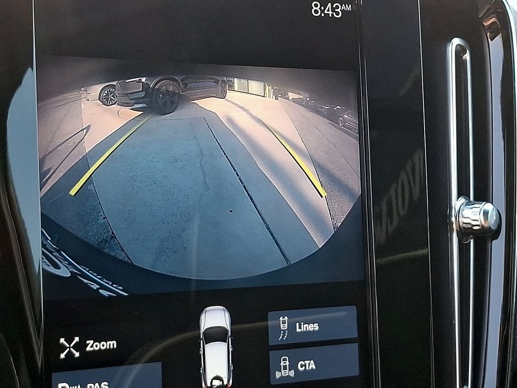 2020 Volvo XC40 R-Design