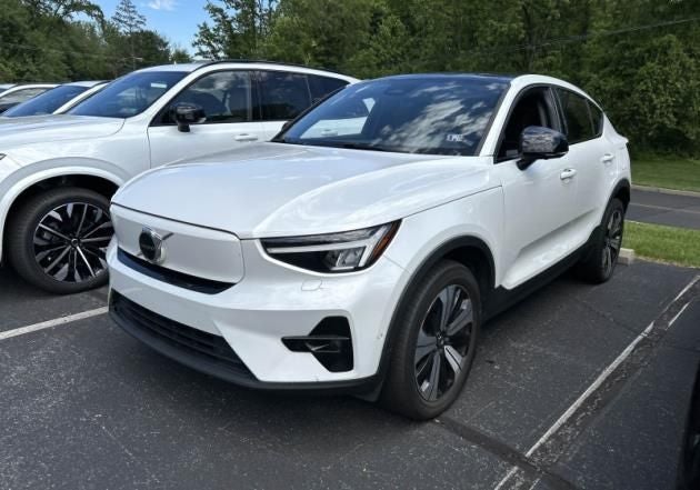 2023 Volvo C40 Recharge Pure Electric Twin Plus