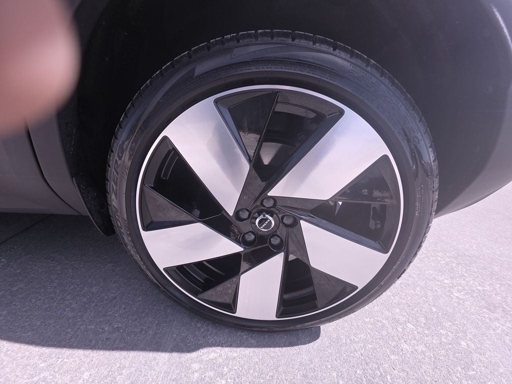 2023 Volvo C40 Recharge Pure Electric Ultimate