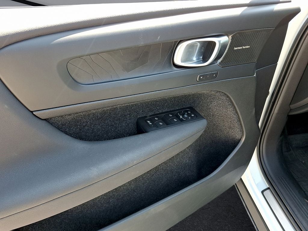 2023 Volvo C40 Recharge Pure Electric Ultimate