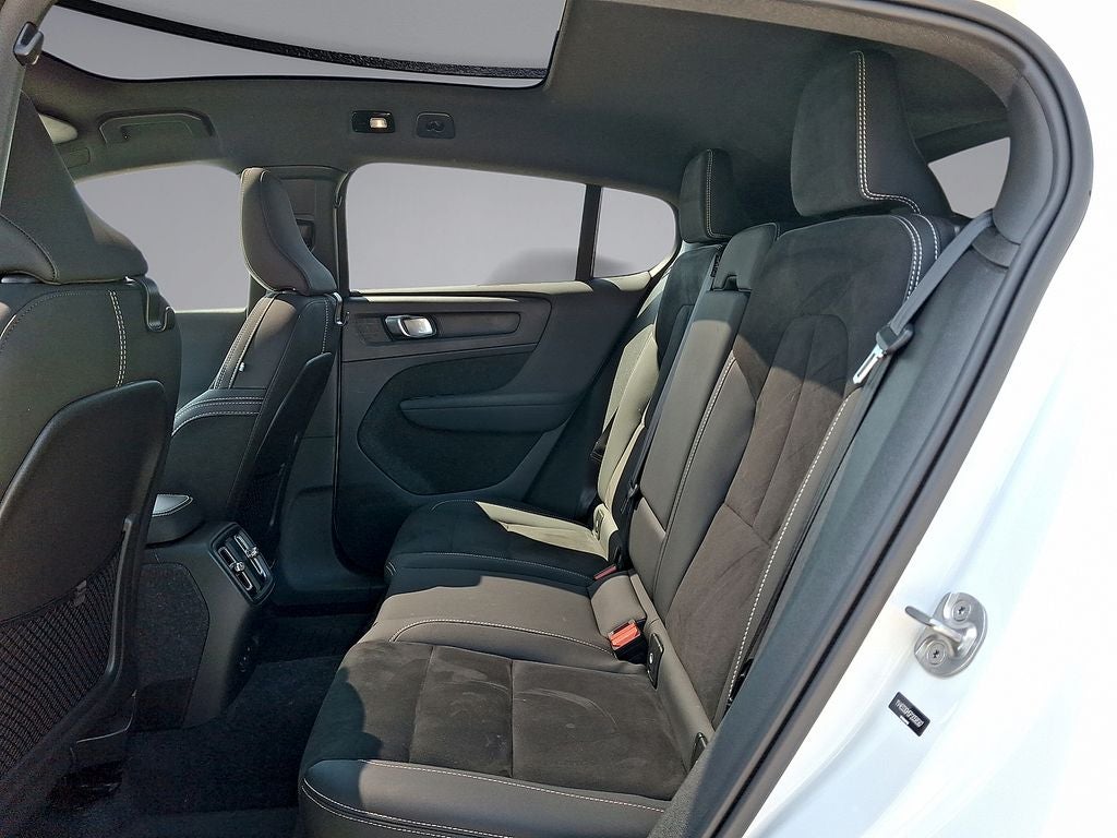 2023 Volvo C40 Recharge Pure Electric Ultimate