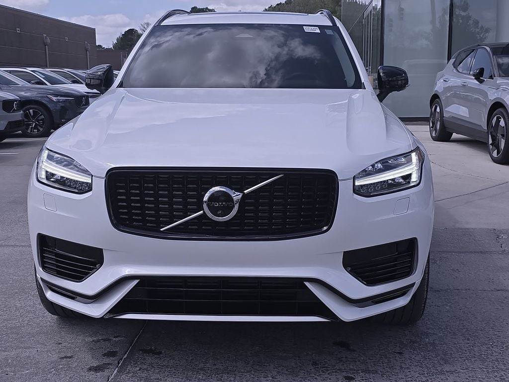 2023 Volvo XC90 Recharge Plug-In Hybrid T8 Plus Dark Theme 7 Passenger