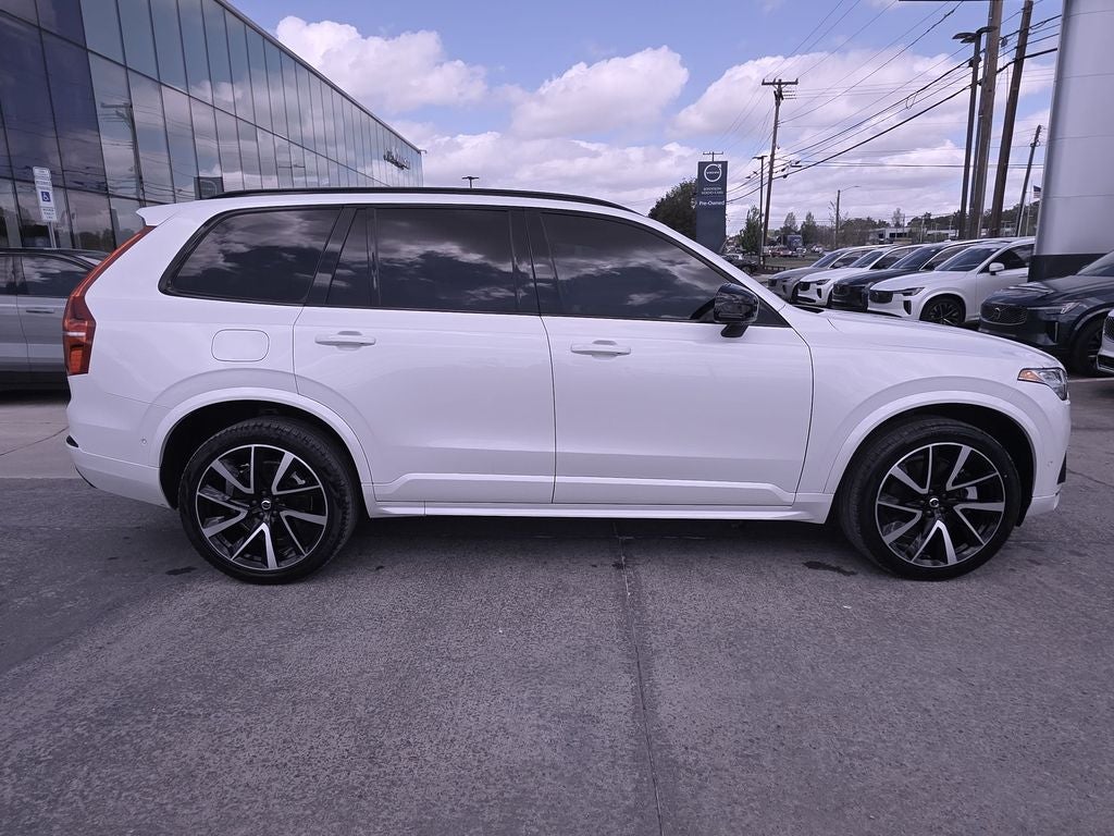 2023 Volvo XC90 Recharge Plug-In Hybrid T8 Plus Dark Theme 7 Passenger