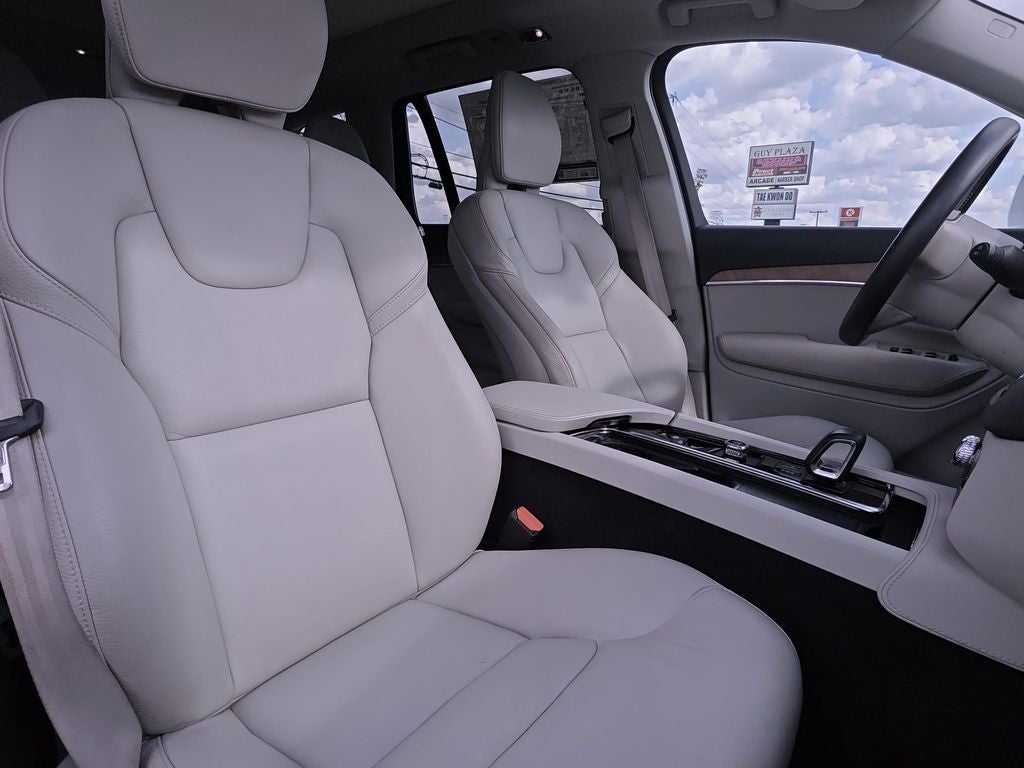 2022 Volvo XC90 Recharge Plug-In Hybrid T8 Inscription Expression Extended Range 7P