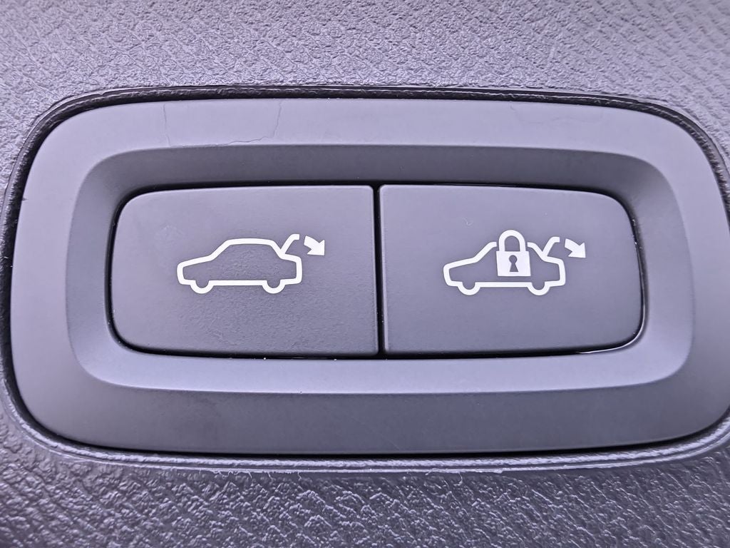 2022 Volvo XC90 Recharge Plug-In Hybrid T8 Inscription Expression Extended Range 7P