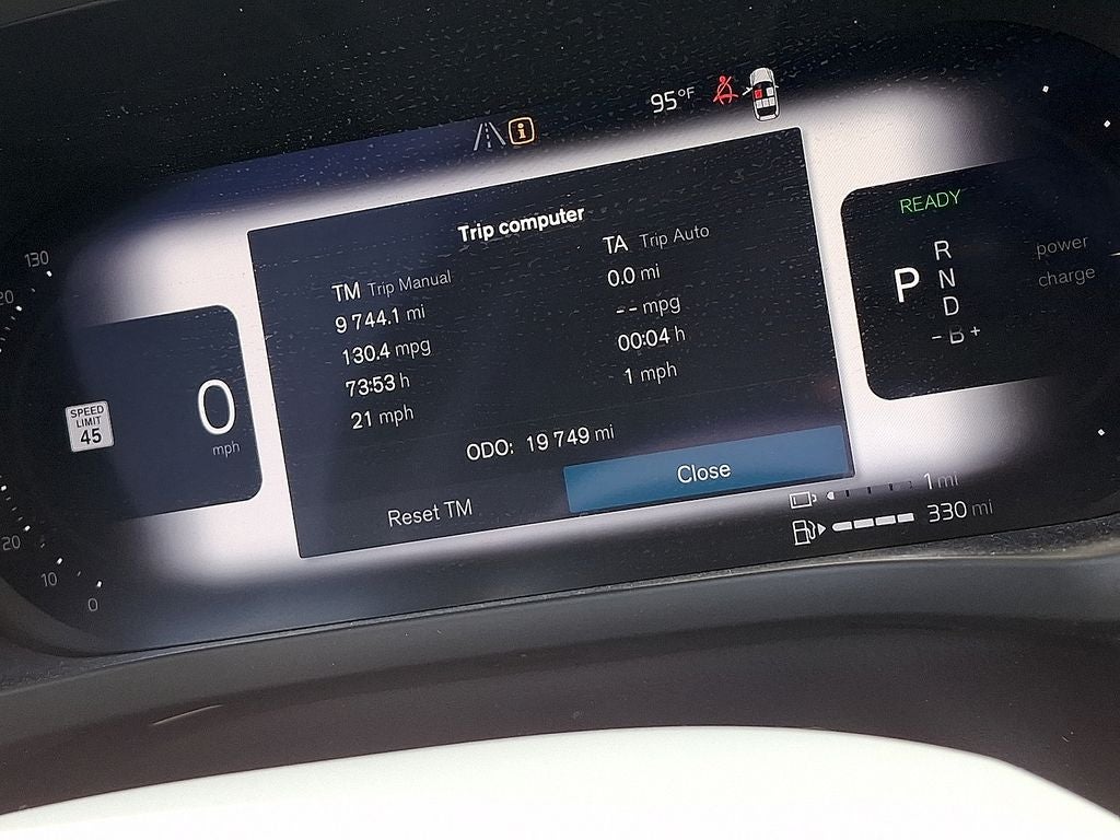 2023 Volvo XC60 Recharge Plug-In Hybrid Ultimate