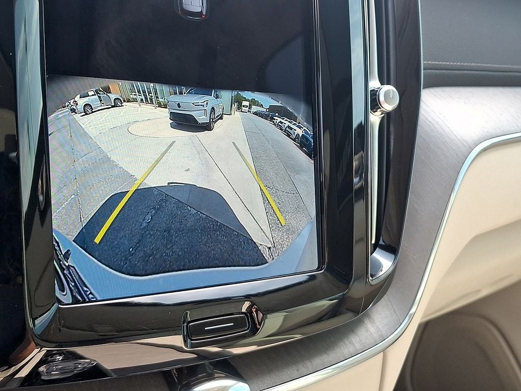 2023 Volvo XC60 Recharge Plug-In Hybrid Ultimate
