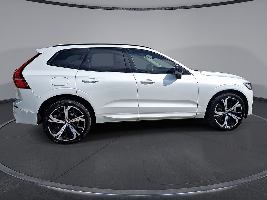 2023 Volvo XC60 Recharge Plug-In Hybrid Ultimate