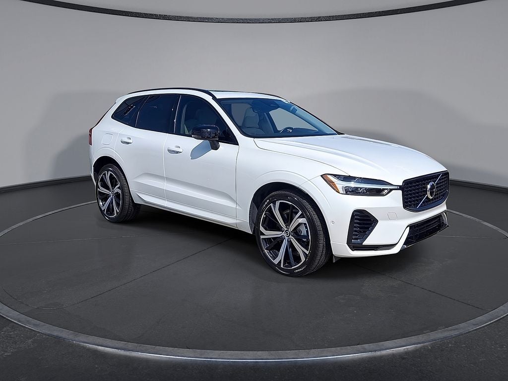 2023 Volvo XC60 Recharge Plug-In Hybrid Ultimate