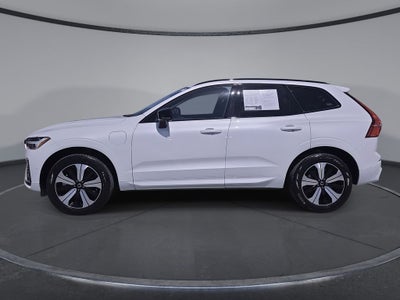 2023 Volvo XC60 Recharge Plug-In Hybrid T8 Plus Dark Theme