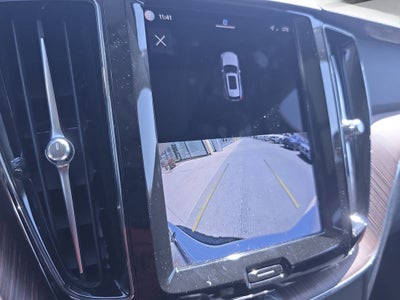 2023 Volvo XC60 Recharge Plug-In Hybrid T8 Plus Dark Theme