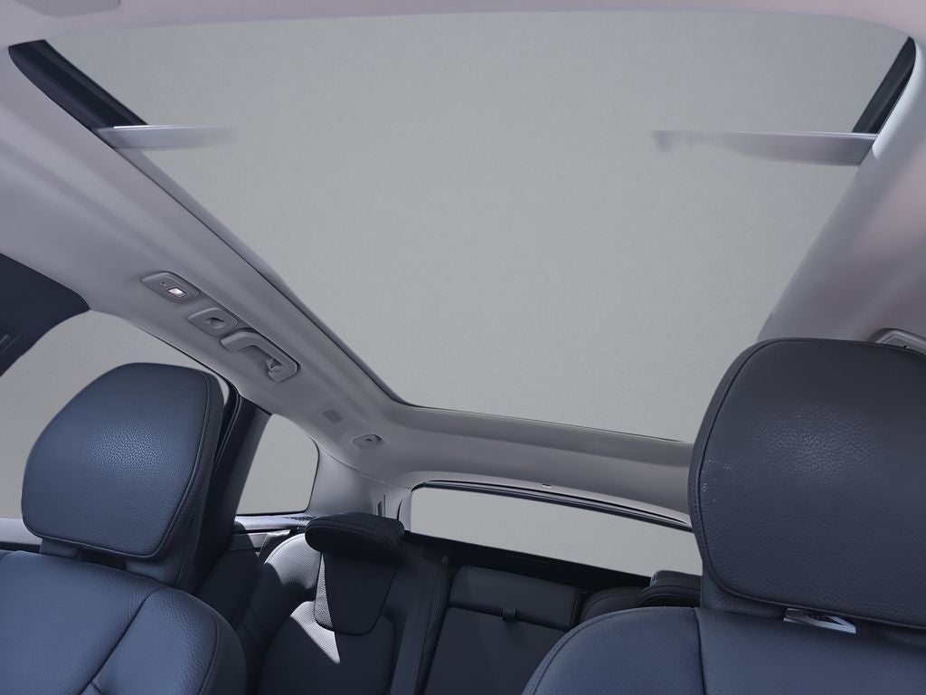 2023 Volvo XC60 Recharge Plug-In Hybrid T8 Plus Dark Theme