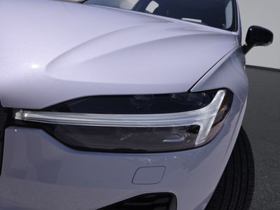 2023 Volvo XC60 Recharge Plug-In Hybrid T8 Plus Dark Theme