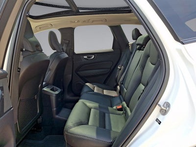 2023 Volvo XC60 Recharge Plug-In Hybrid Ultimate