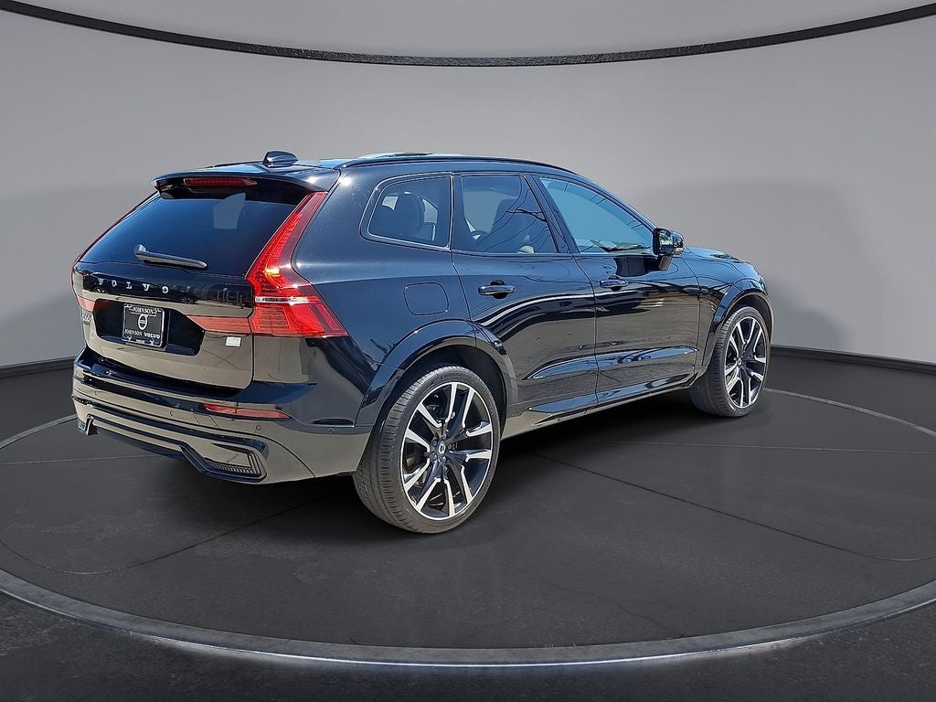 2023 Volvo XC60 Recharge Plug-In Hybrid Ultimate
