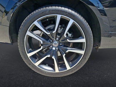 2023 Volvo XC60 Recharge Plug-In Hybrid Ultimate