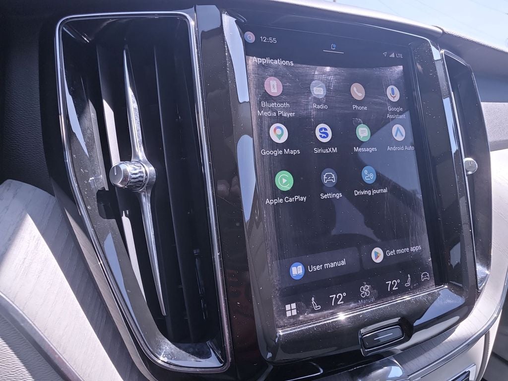 2023 Volvo XC60 B5 Plus Bright Theme