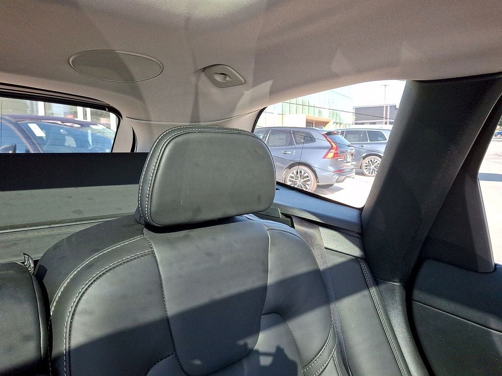 2022 Volvo XC60 B5 Inscription