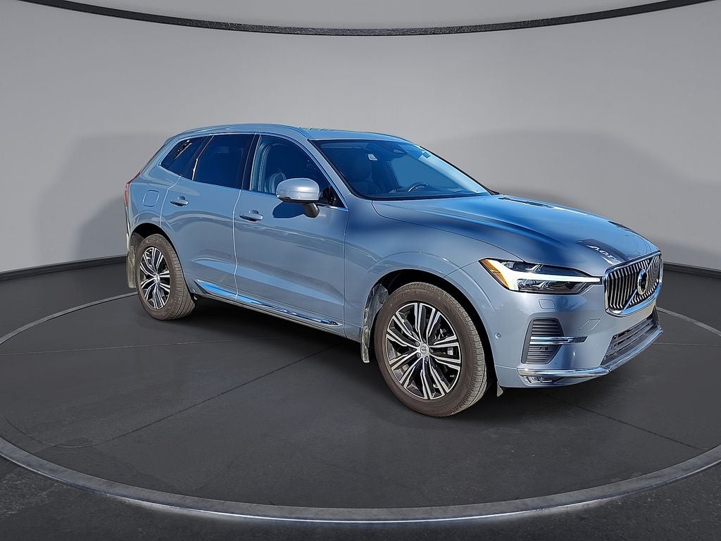 2022 Volvo XC60 B5 Inscription