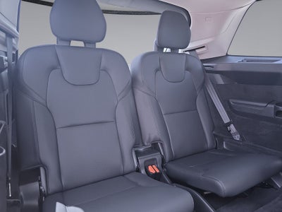 2023 Volvo XC90 B5 Plus