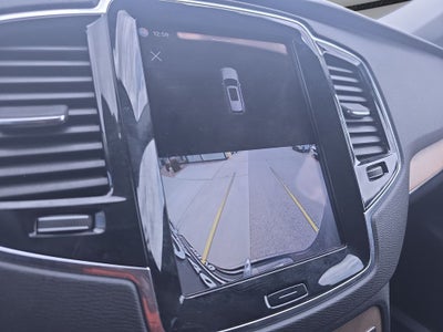 2023 Volvo XC90 B5 Plus