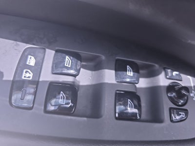 2023 Volvo XC90 B5 Plus