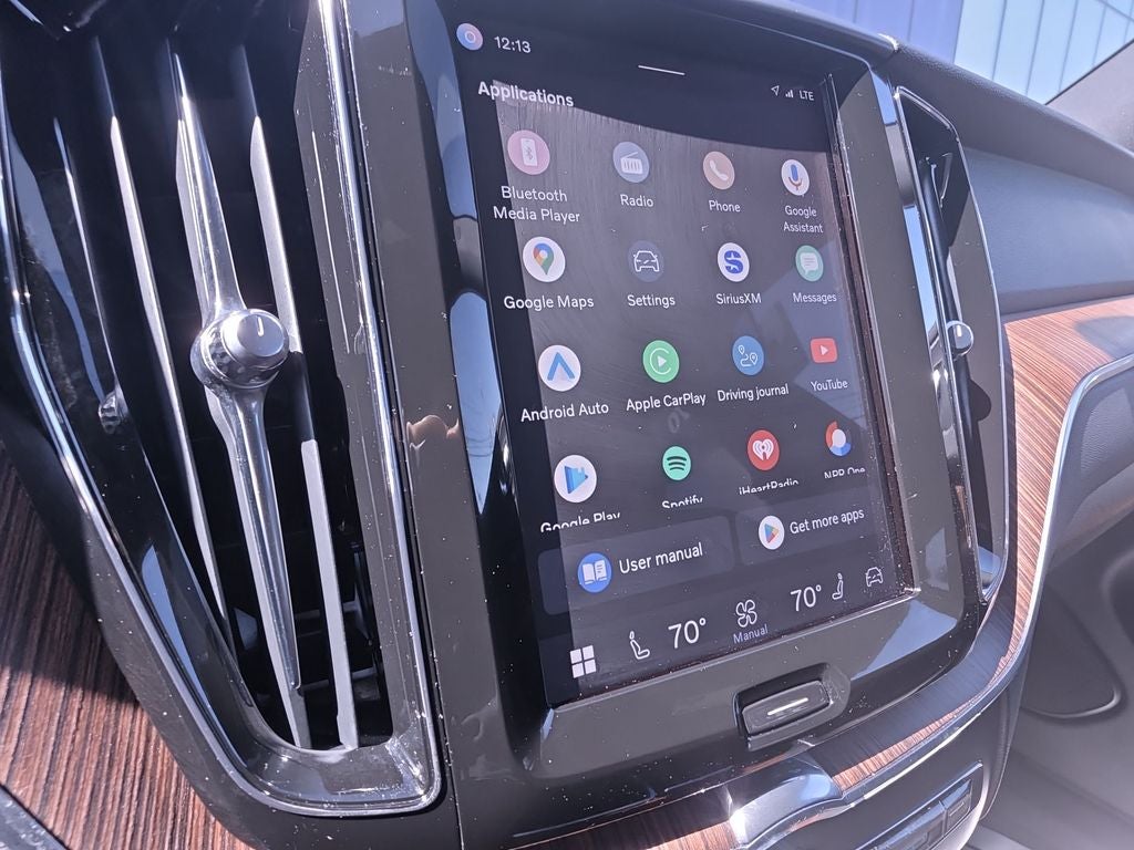 2023 Volvo XC60 B5 Plus Bright Theme