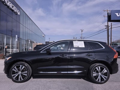 2023 Volvo XC60 B5 Plus Bright Theme