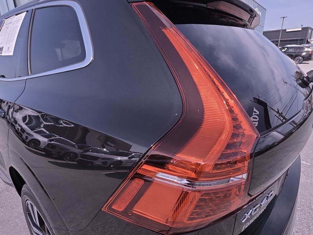 2023 Volvo XC60 B5 Plus Bright Theme