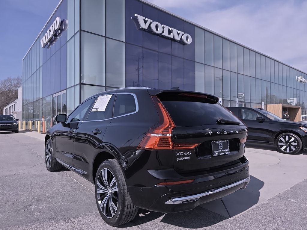 2023 Volvo XC60 B5 Plus Bright Theme