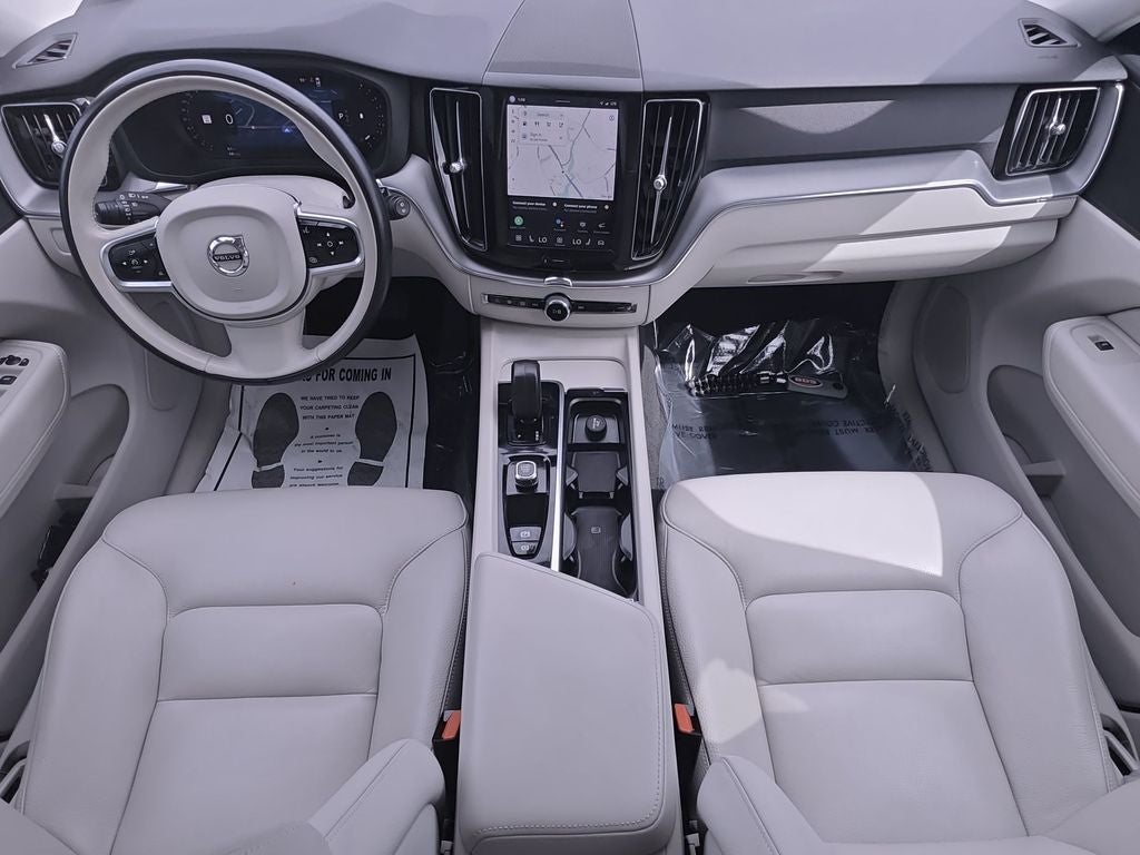 2023 Volvo XC60 B5 Core