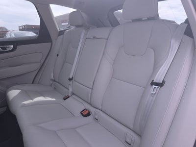 2023 Volvo XC60 B5 Core
