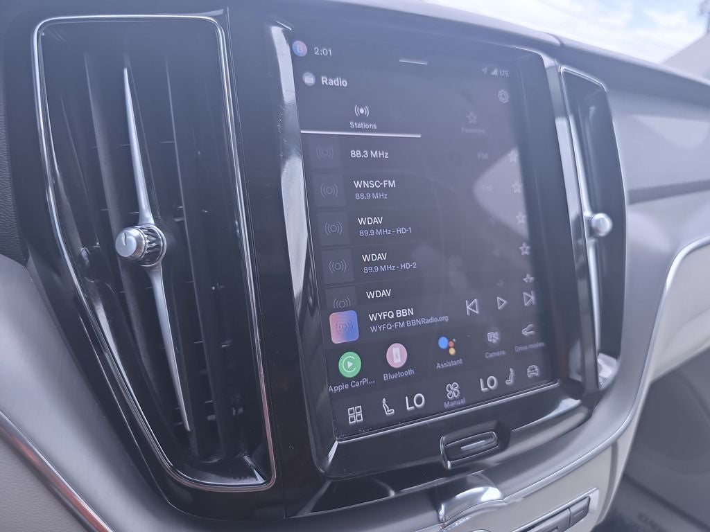 2023 Volvo XC60 B5 Core