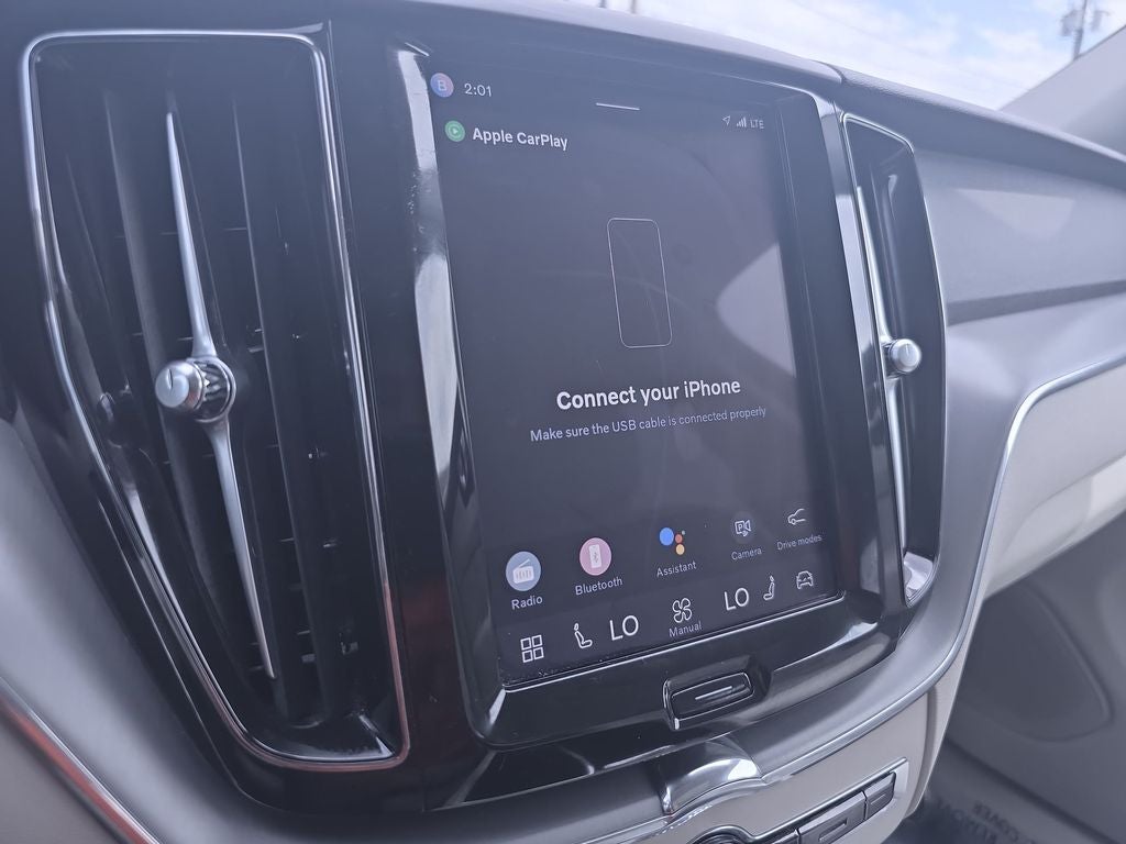 2023 Volvo XC60 B5 Core