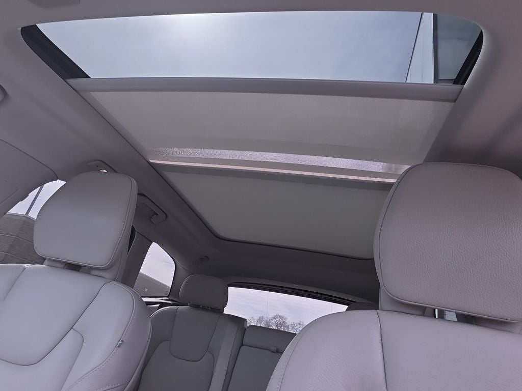 2023 Volvo XC60 B5 Core