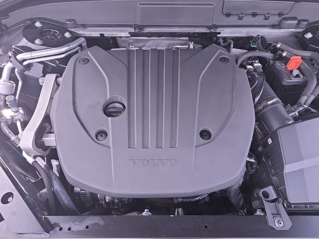 2023 Volvo XC60 B5 Core