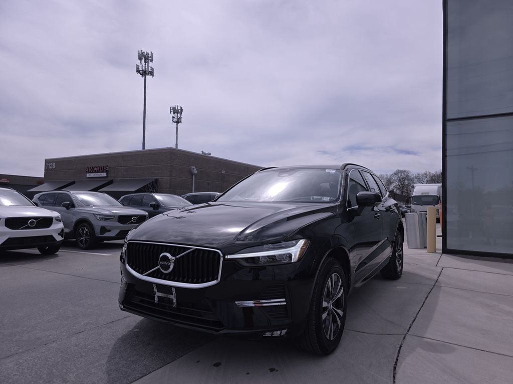 2023 Volvo XC60 B5 Core