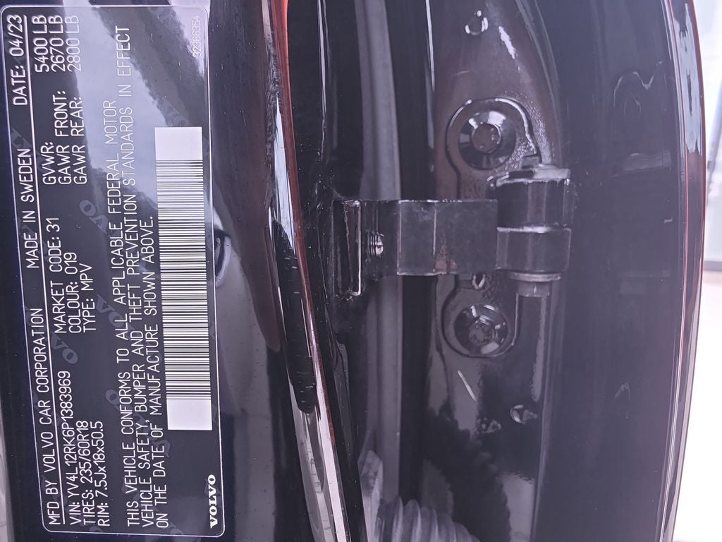 2023 Volvo XC60 B5 Core