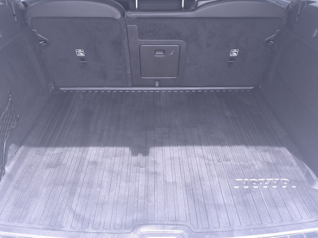 2022 Volvo XC60 B5 Inscription