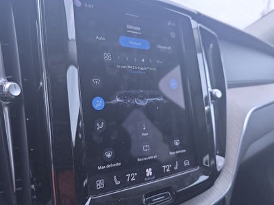 2022 Volvo XC60 B5 Inscription