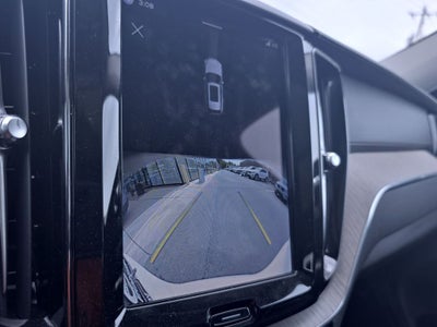 2022 Volvo XC60 B5 Inscription