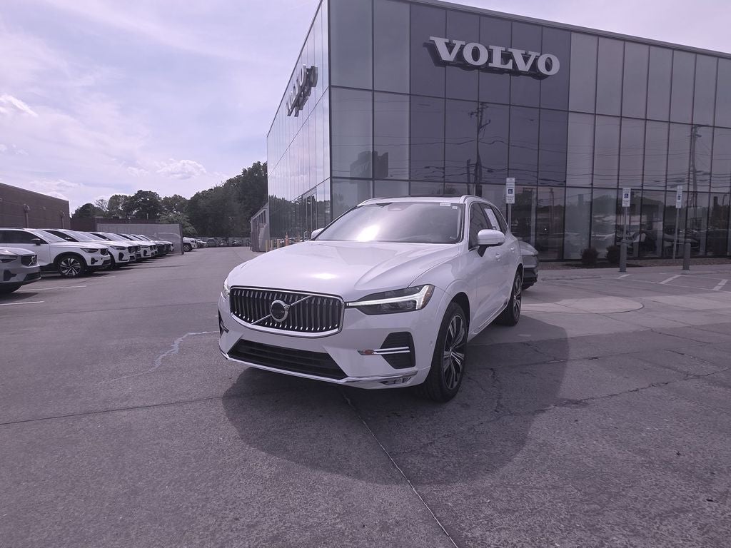 2022 Volvo XC60 B5 Inscription