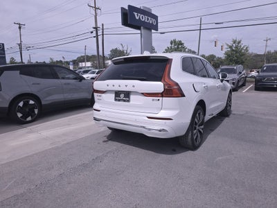 2022 Volvo XC60 B5 Inscription
