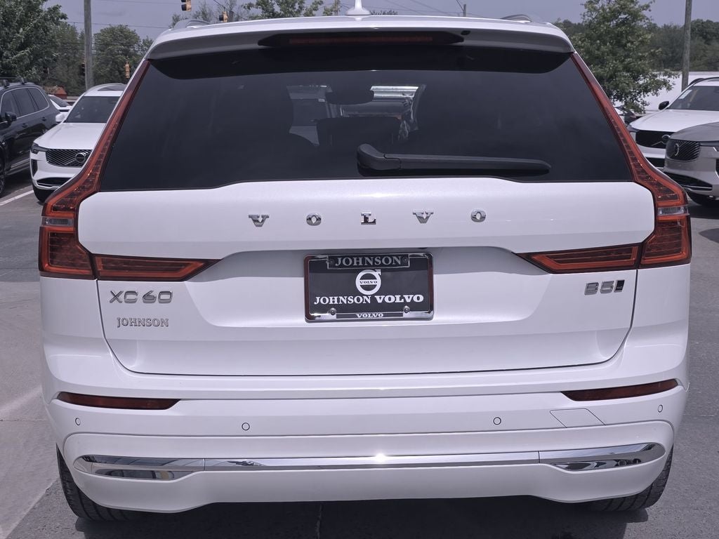 2022 Volvo XC60 B5 Inscription