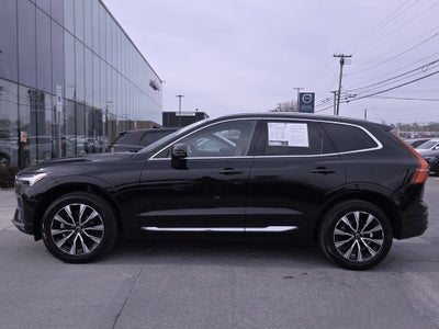 2023 Volvo XC60 B5 Plus Bright Theme