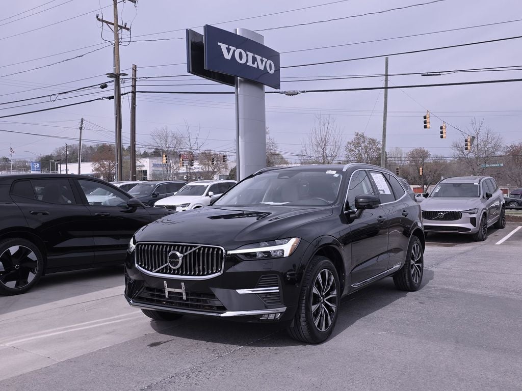 2023 Volvo XC60 B5 Plus Bright Theme