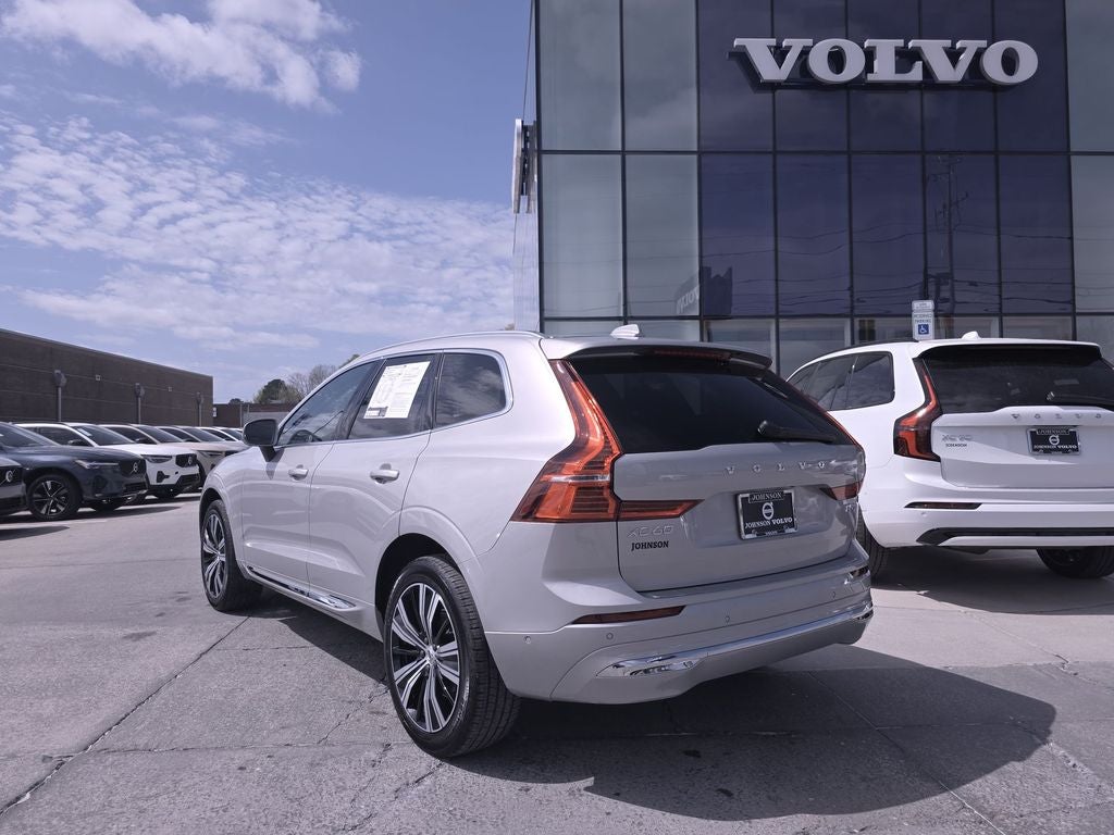 2023 Volvo XC60 B5 Plus Bright Theme