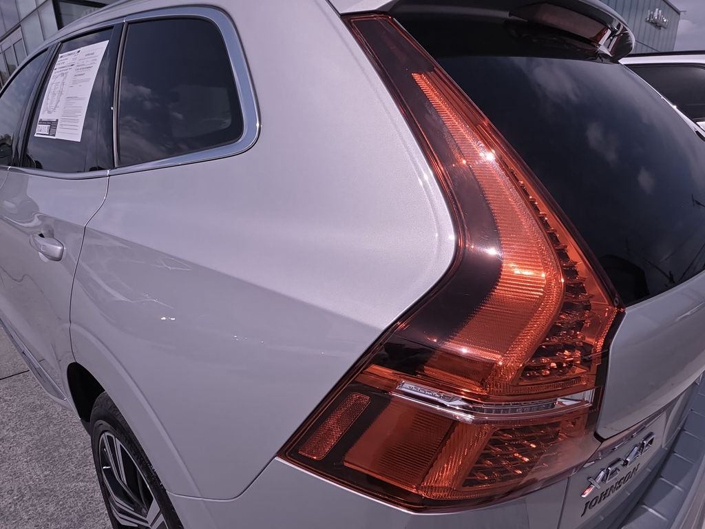 2023 Volvo XC60 B5 Plus Bright Theme