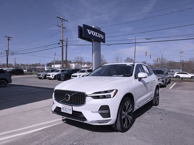 2023 Volvo XC60 B5 Plus Bright Theme